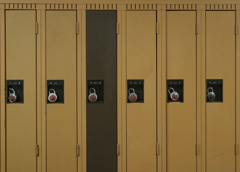 320-2573 Laconia High School - Lockers.jpg